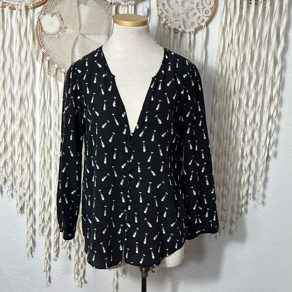 Joie NWT Pink Champagne Print Silk Blouse Size Small - Picture 1 of 13